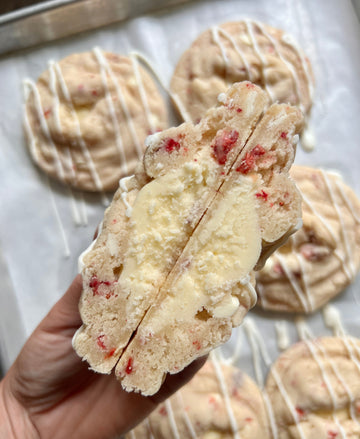 Strawberries + Cream Cookies