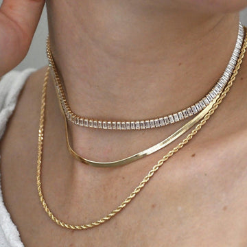 Views & Co. The Fallen Necklace Set