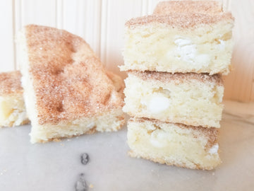 White Chocolate Snickerdoodle Blondies