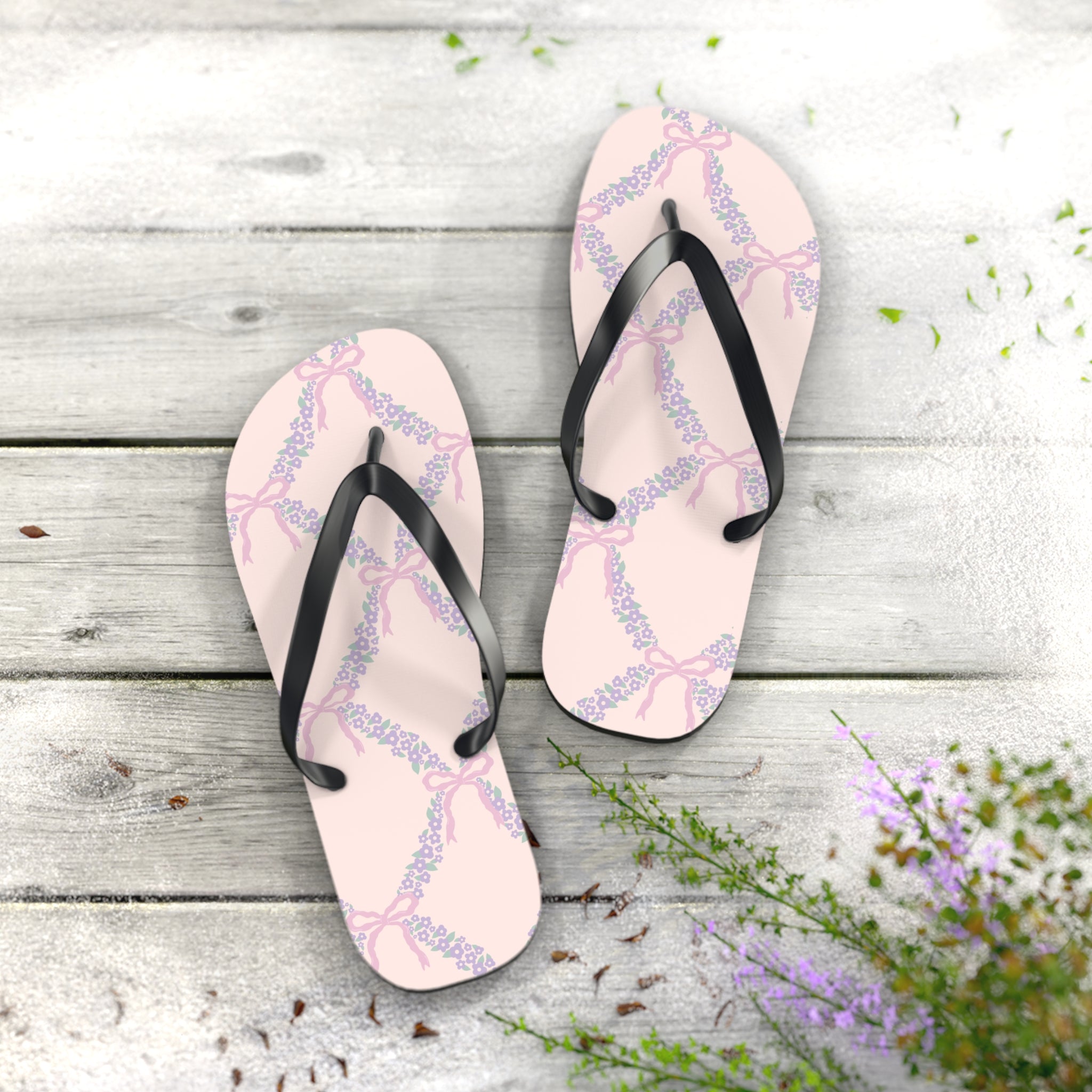 Customizable: Charming Floral Flip Flops, Summer Sandals, Beachwear, Vacation Footwear, Gift for Her, Casual Summer Fashion
