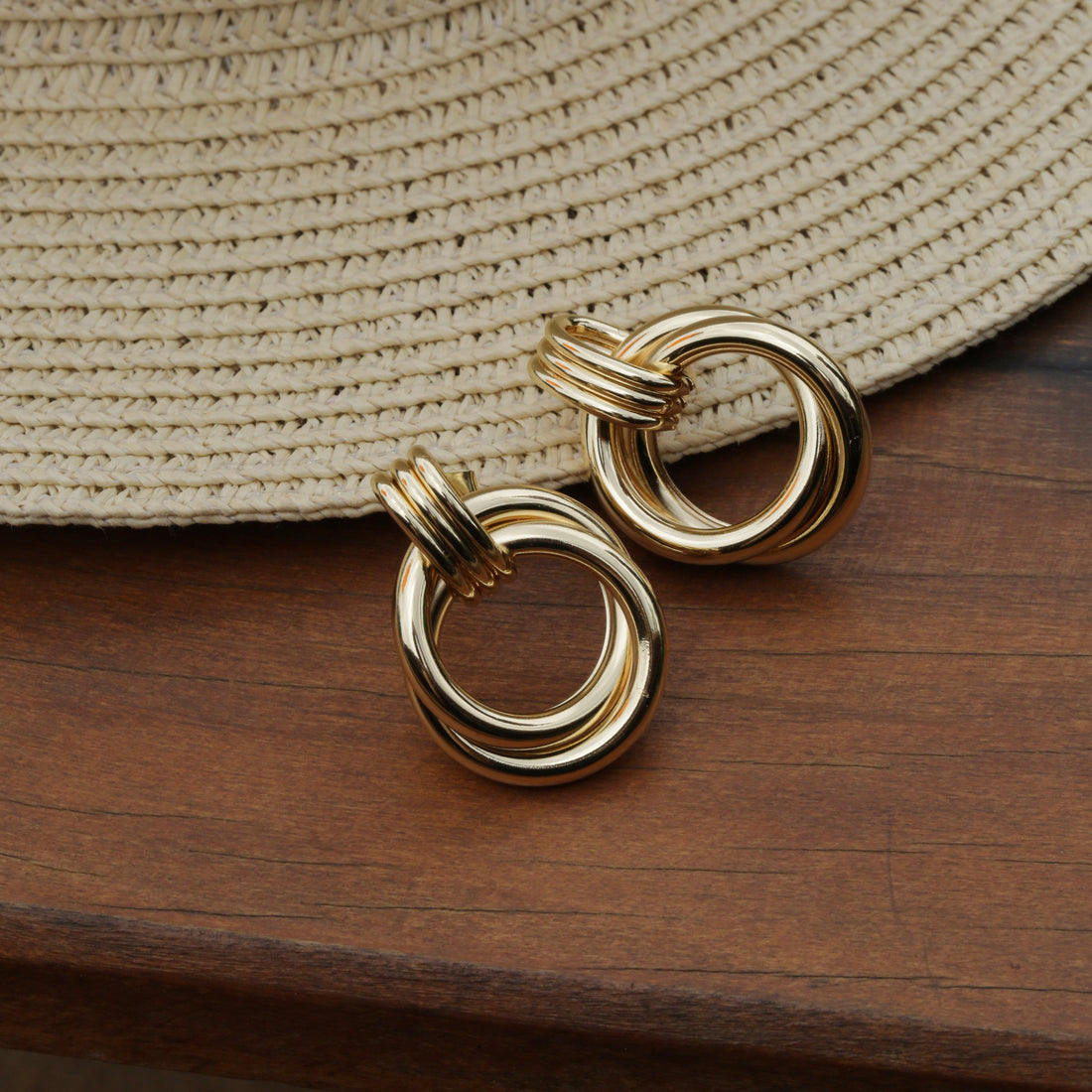 Views & Co. Tori Earrings
