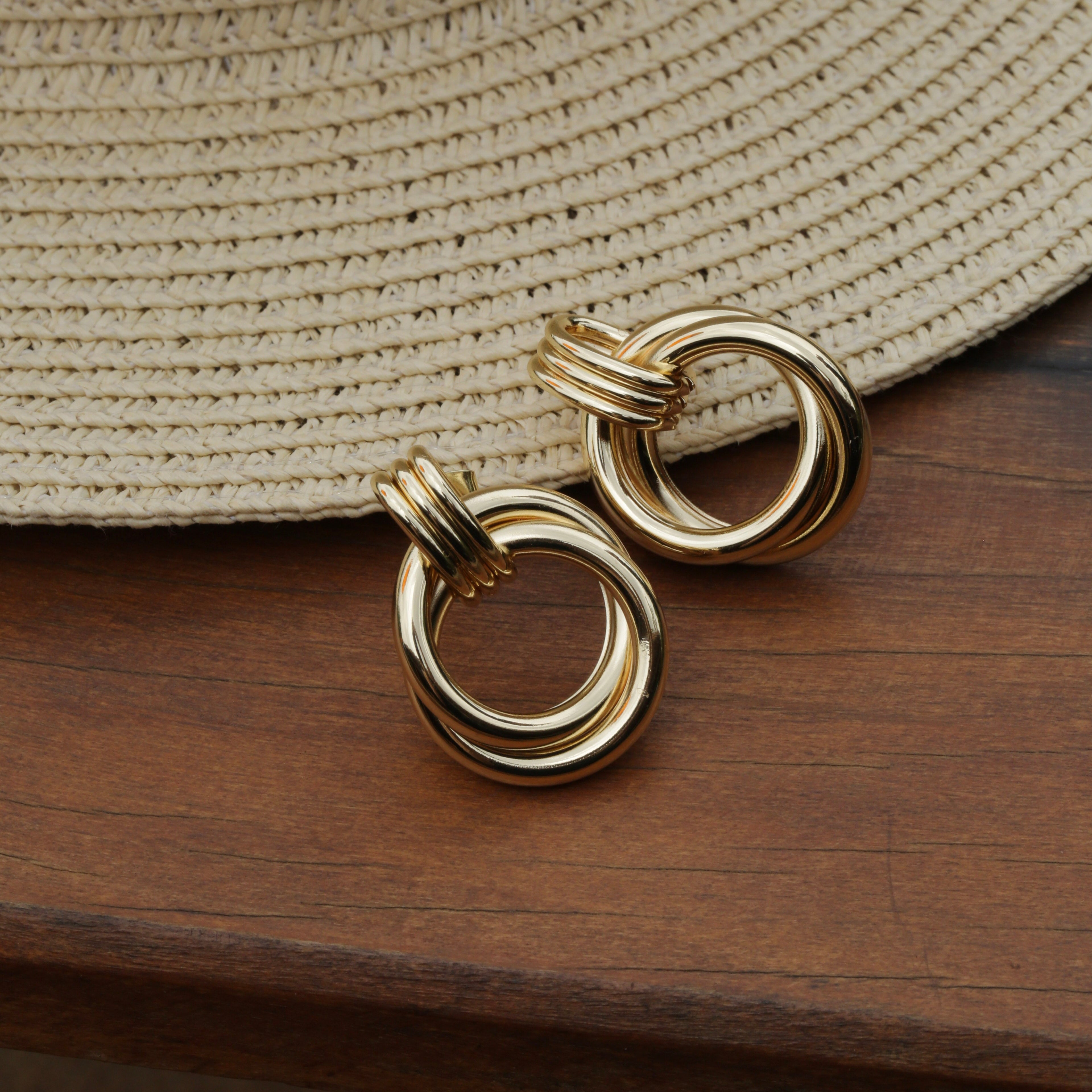 Views & Co. Tori Earrings