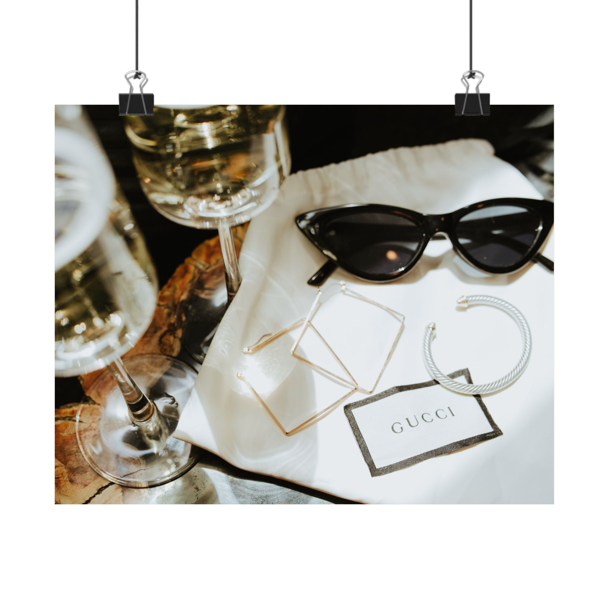 Champagne and Gucci Wall Ar, Elegant Home Decor, Fashion Artwork, Modern Wall Art, Stylish Gift for Fashion Lovers, Trendy Interior Decor