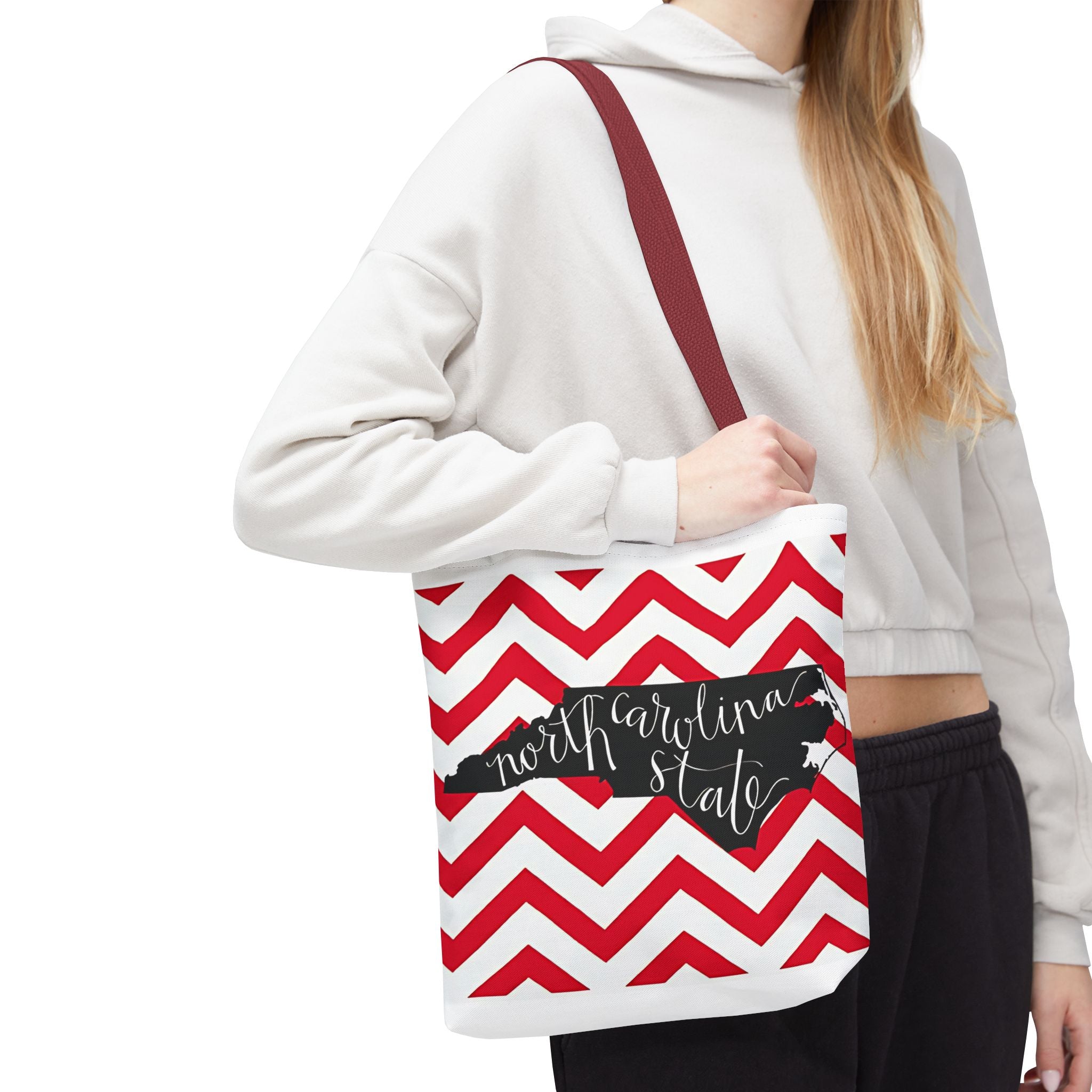 North Carolina Tote Bag, Stylish Chevron Pattern, Beach Essentials, Reusable Grocery Bag, Gift for Travelers, Southern Charm