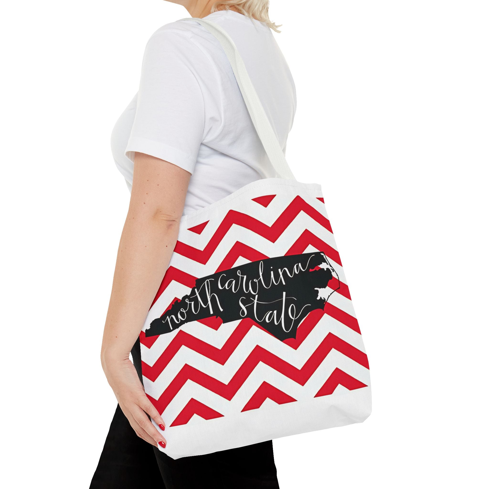North Carolina Tote Bag, Stylish Chevron Pattern, Beach Essentials, Reusable Grocery Bag, Gift for Travelers, Southern Charm