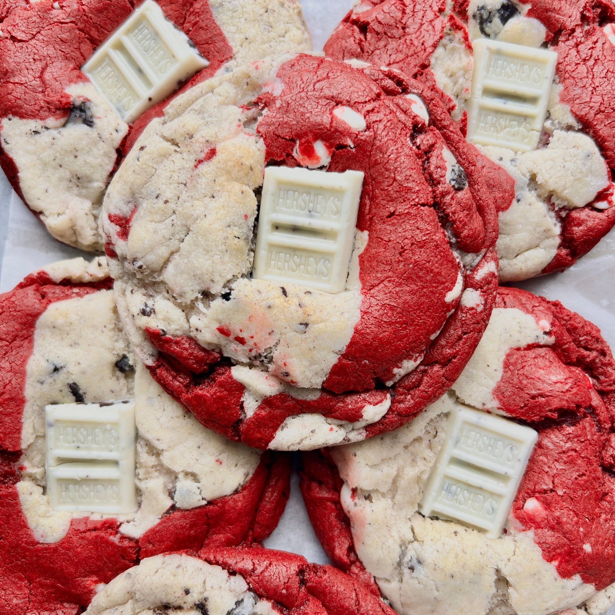 Red Velvet Cookies & Cream Cookies