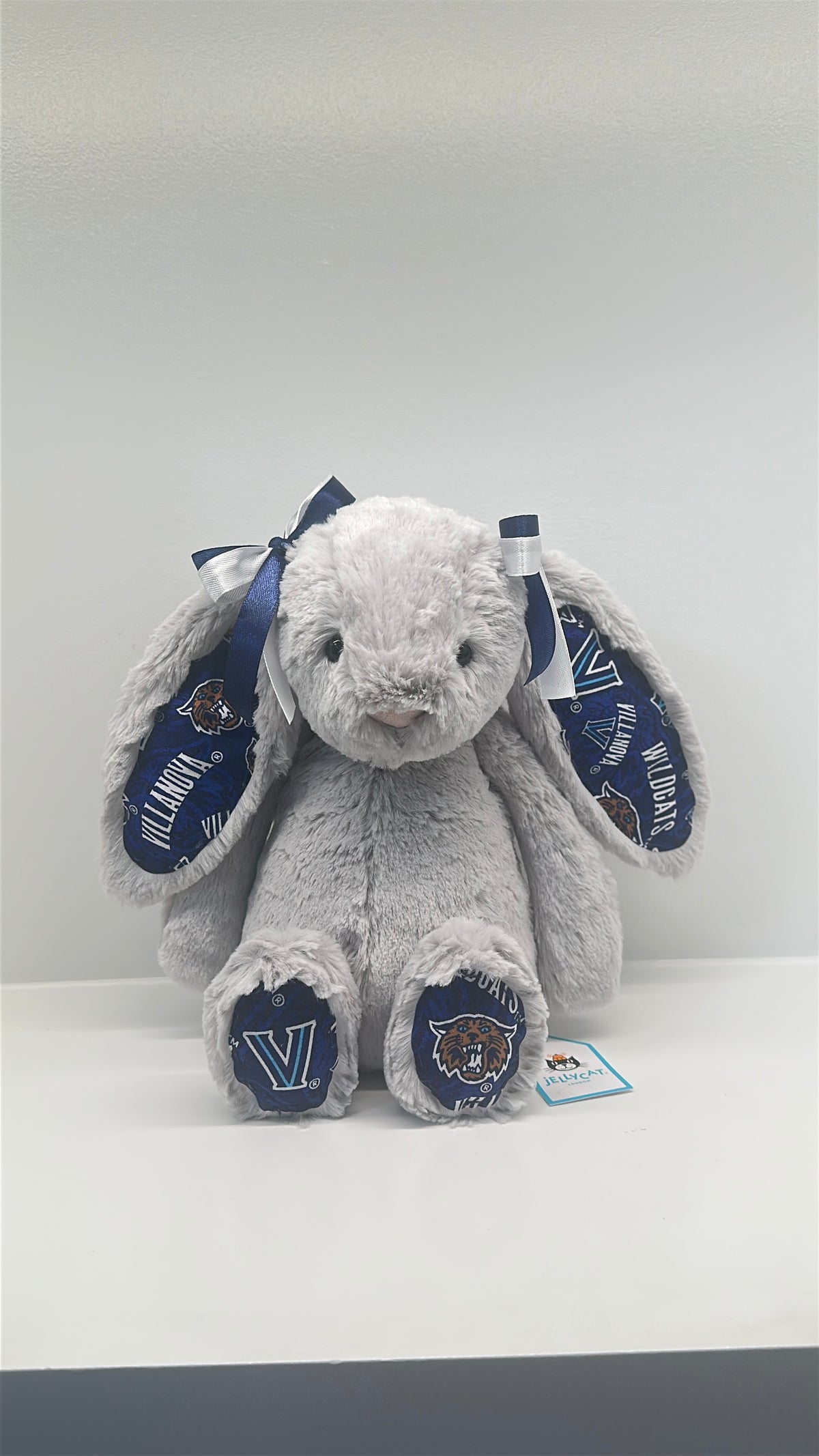 Villanova Custom College Jellycat Bashful Bunny