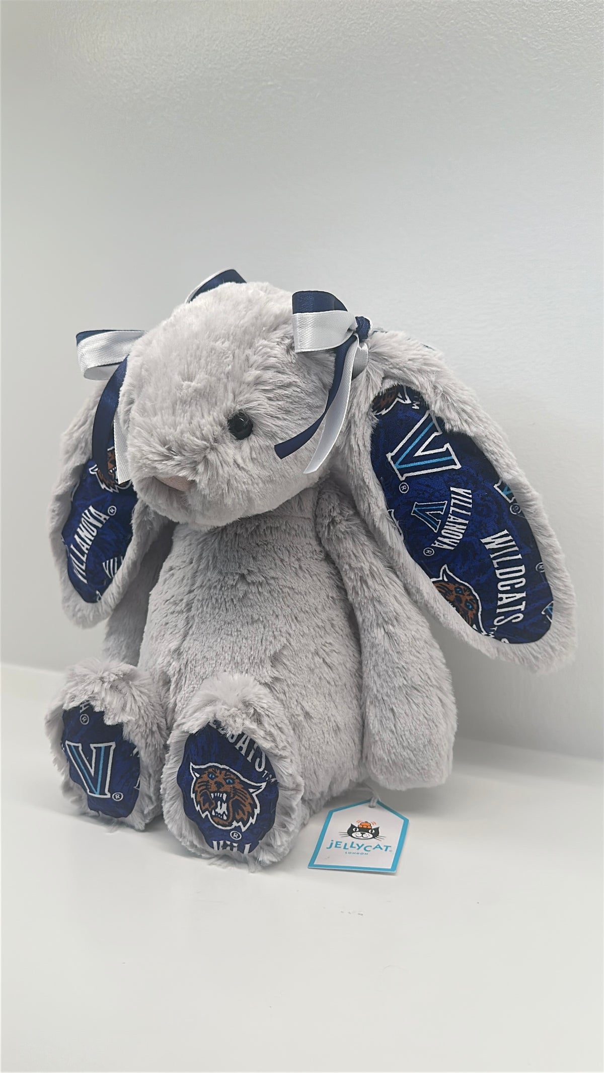 Villanova Custom College Jellycat Bashful Bunny