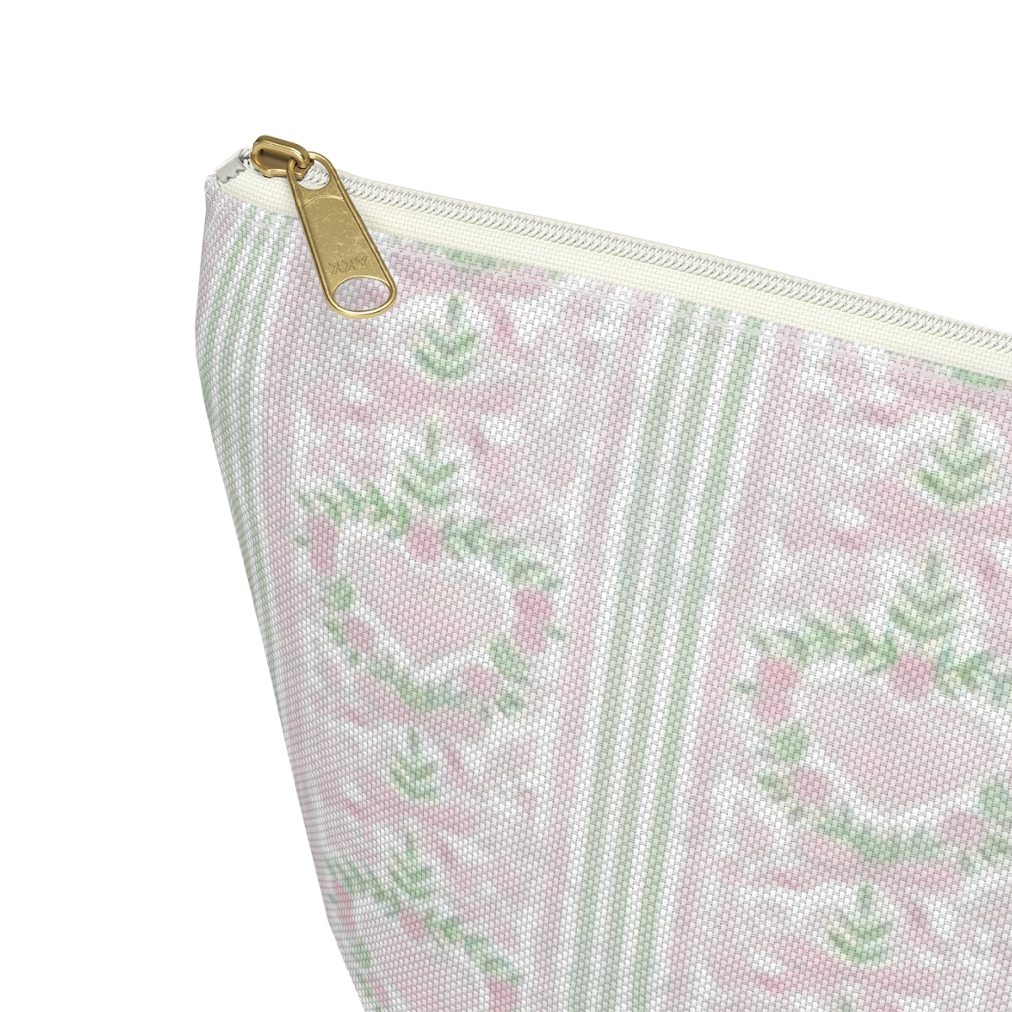 Customizable: The Charlotte Makeup Bag