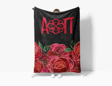 Alpha O XL 60x80 Sherpa Throw Blanket - Glam Roses