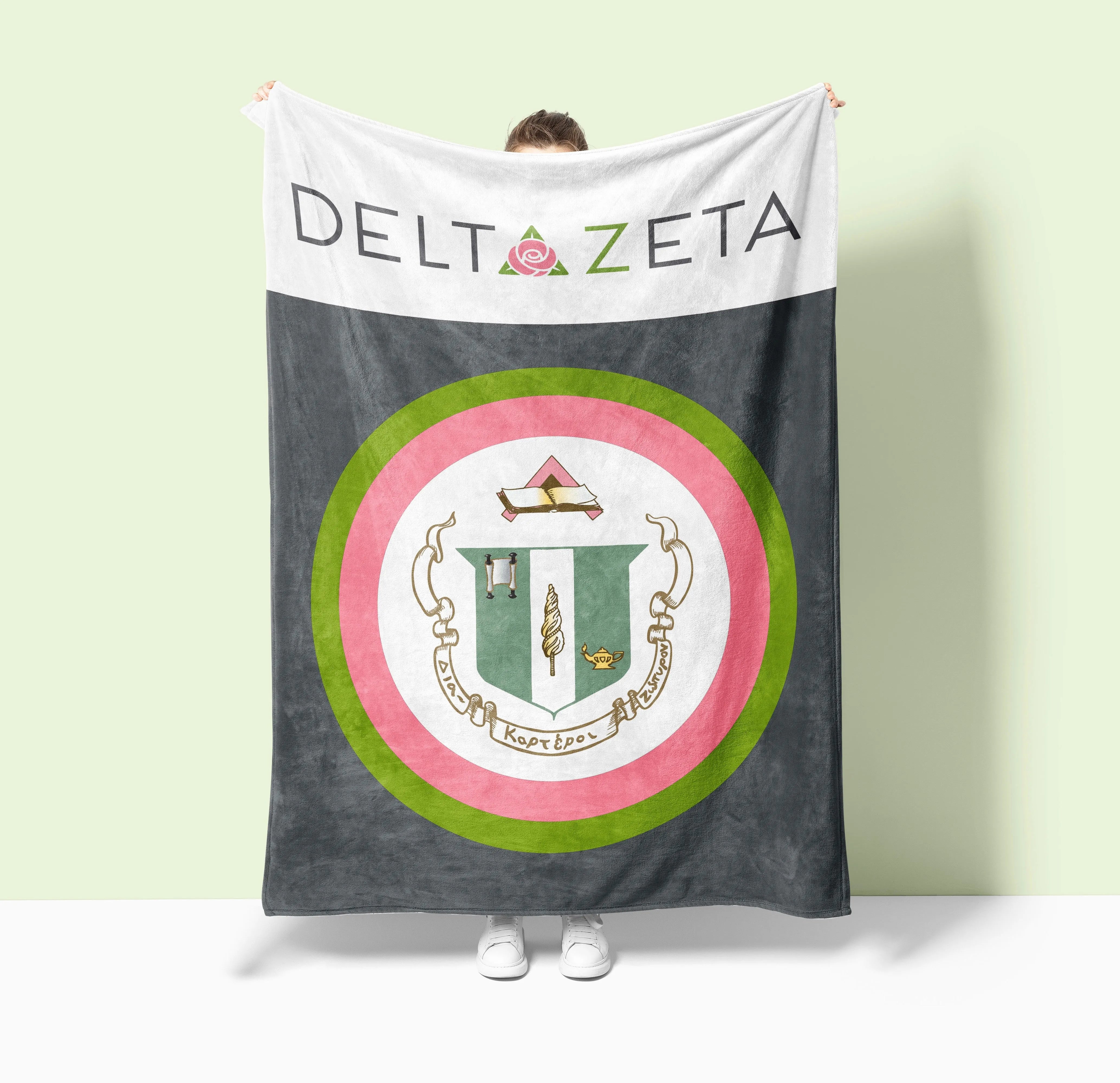 Delta Zeta XL 60x80 Sherpa Throw Blanket - Bullseye