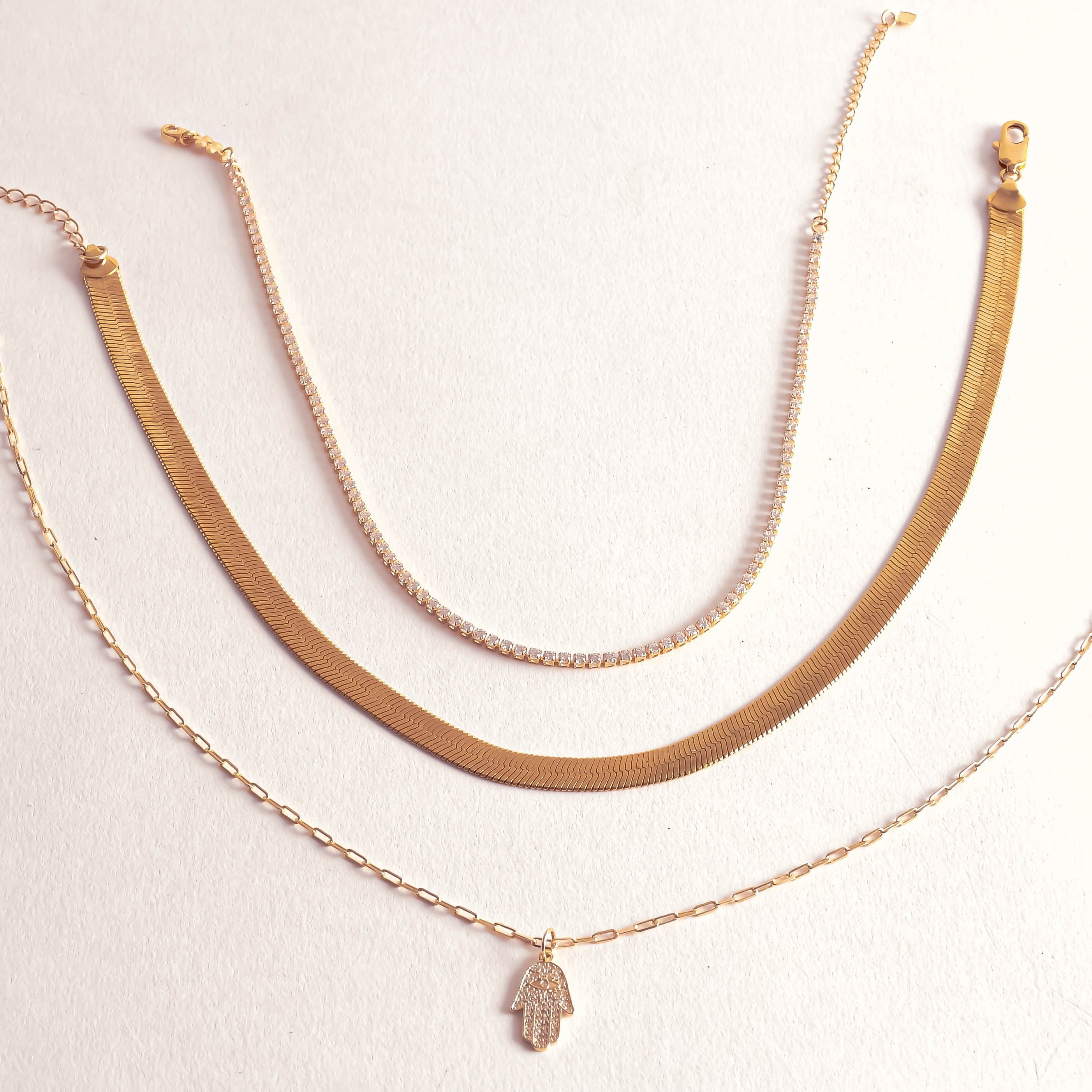 Views & Co. Her Hamsa Necklace Set