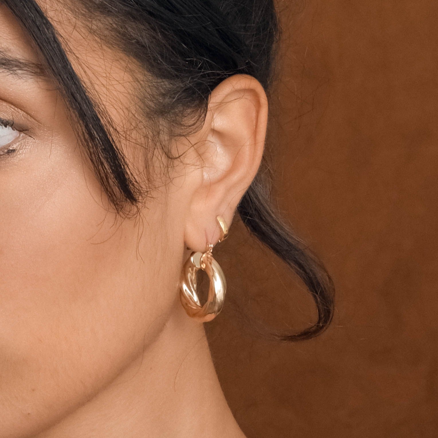 Views & Co. Gold Twist Earrings Set