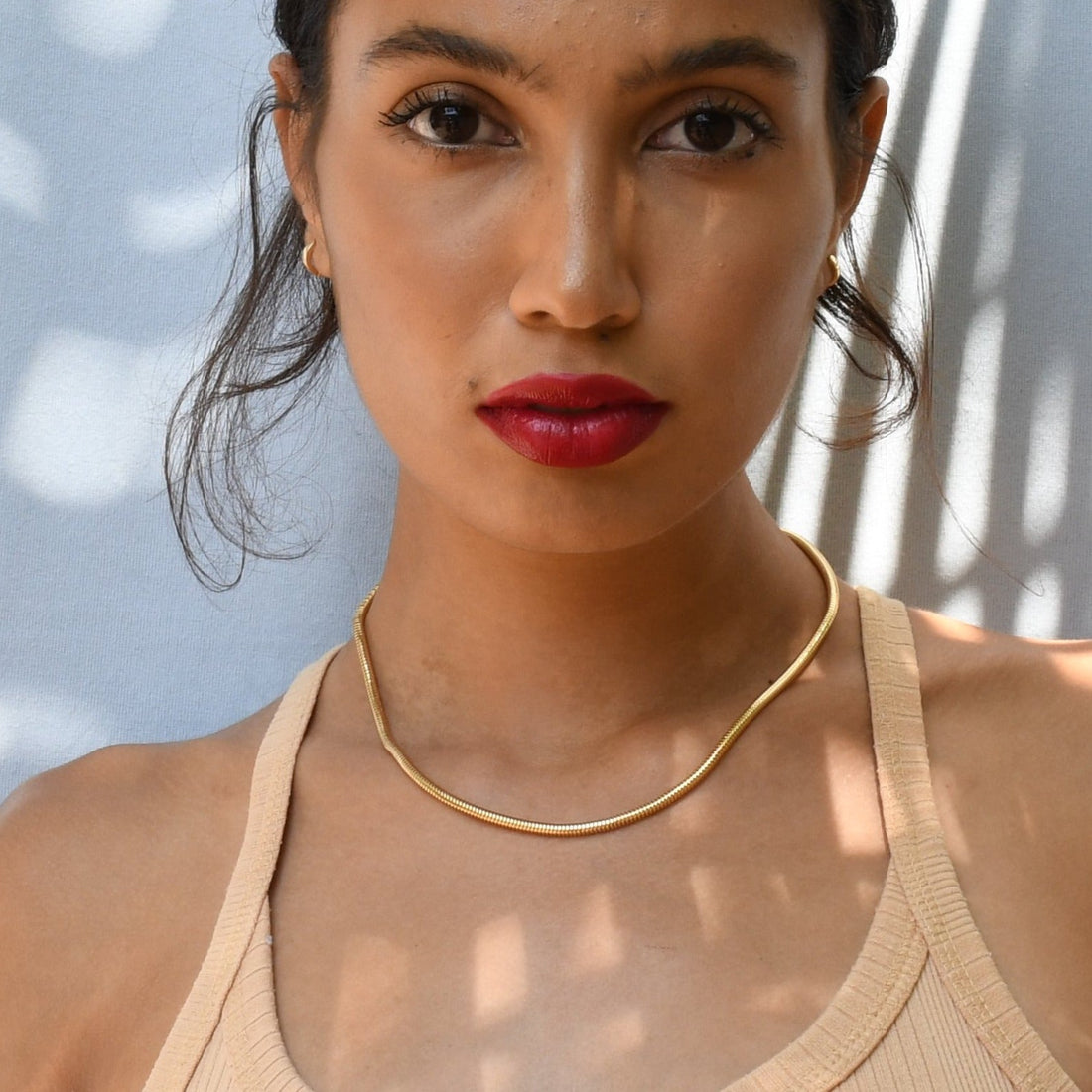 Views & Co. Miss Omega Necklace