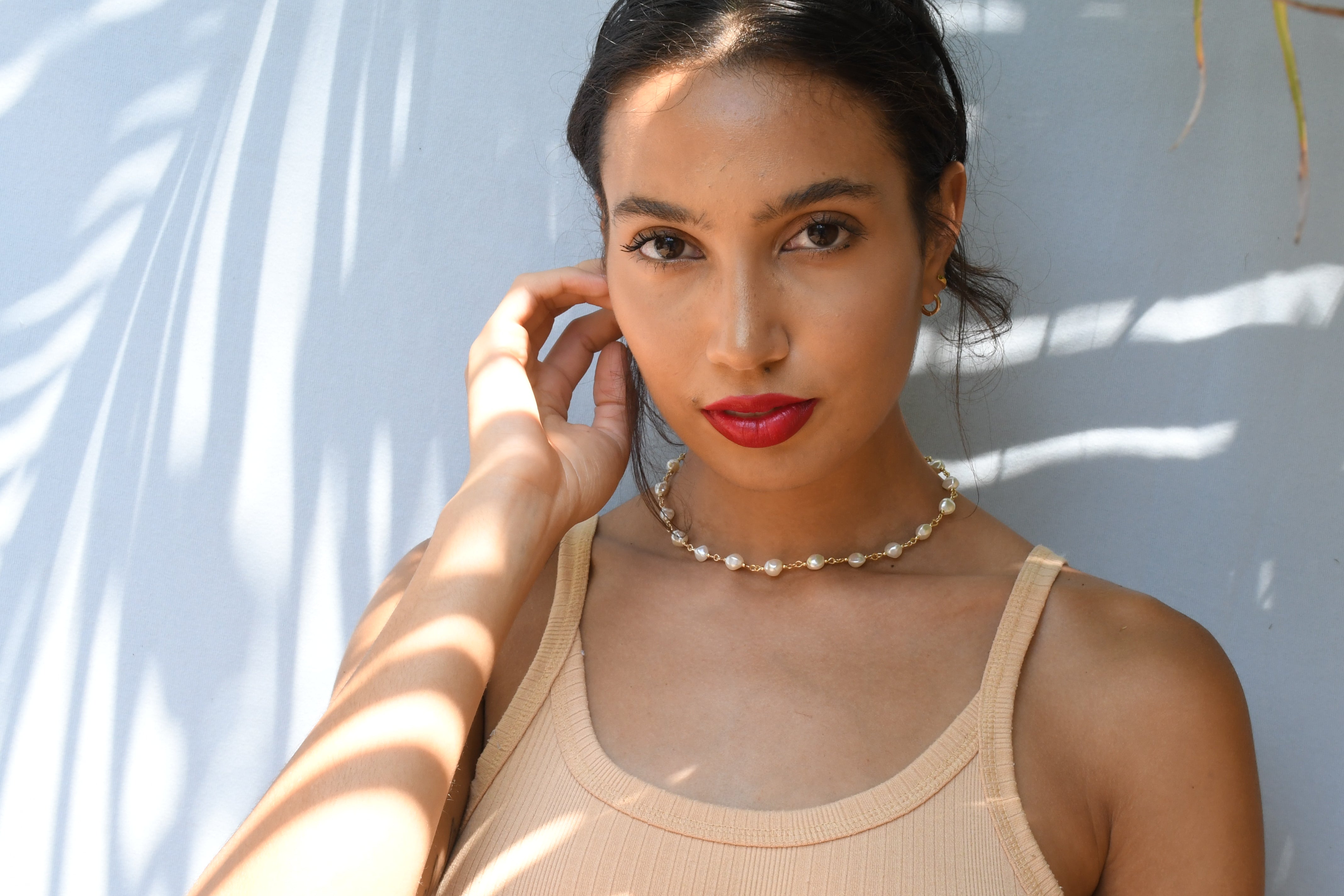 Views & Co. Miss Pearl Necklace
