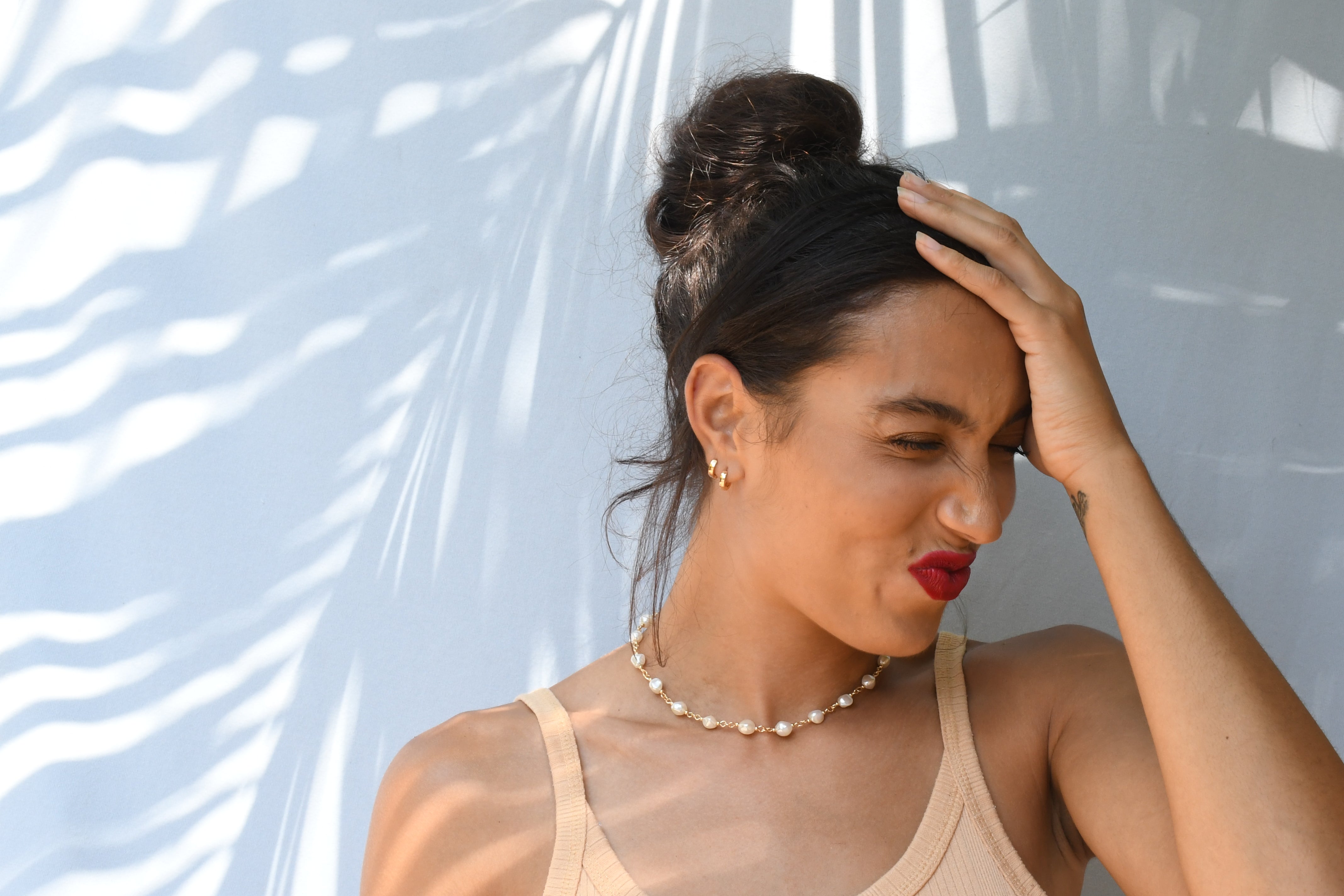 Views & Co. Miss Pearl Necklace