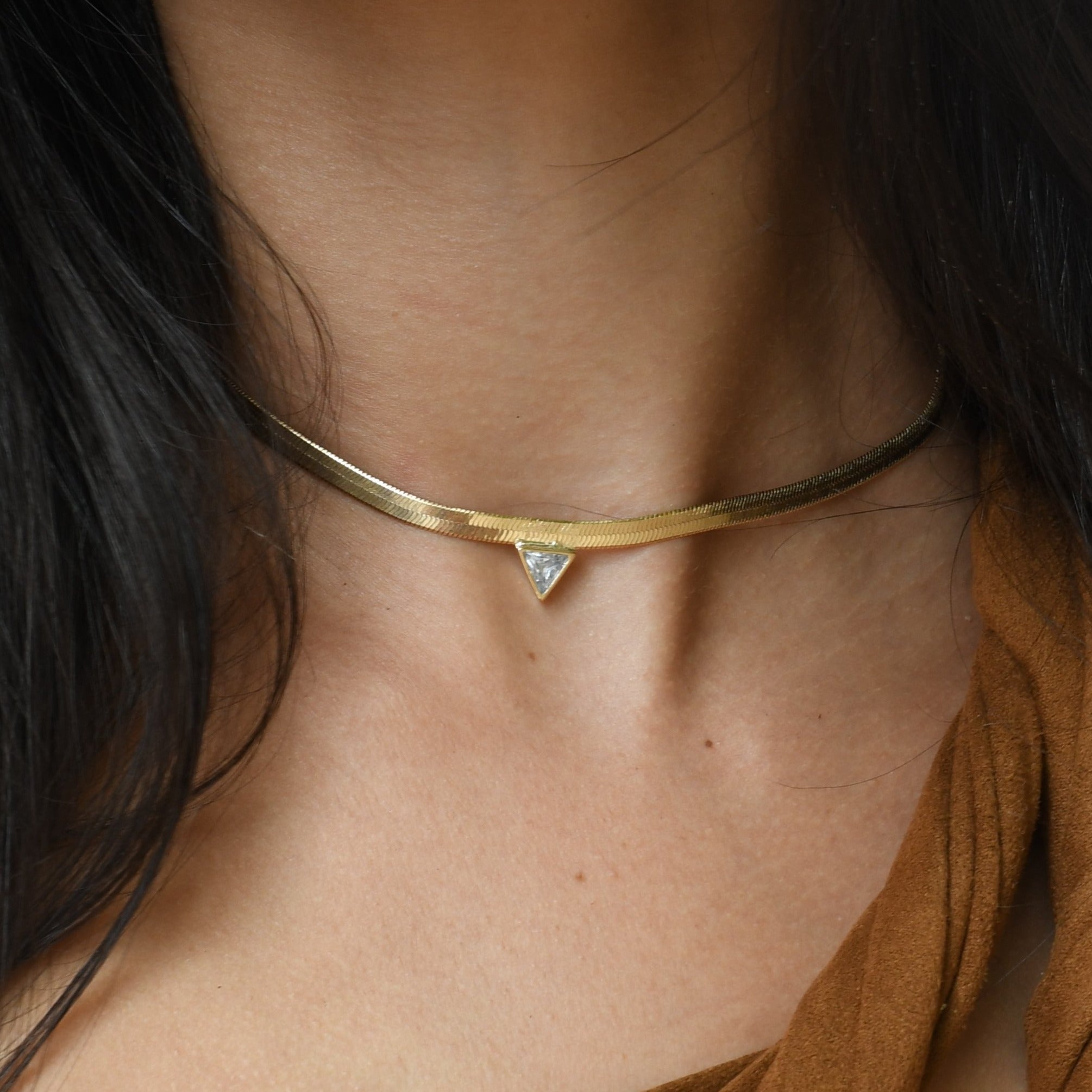 Views & Co. Pauli Choker Necklace