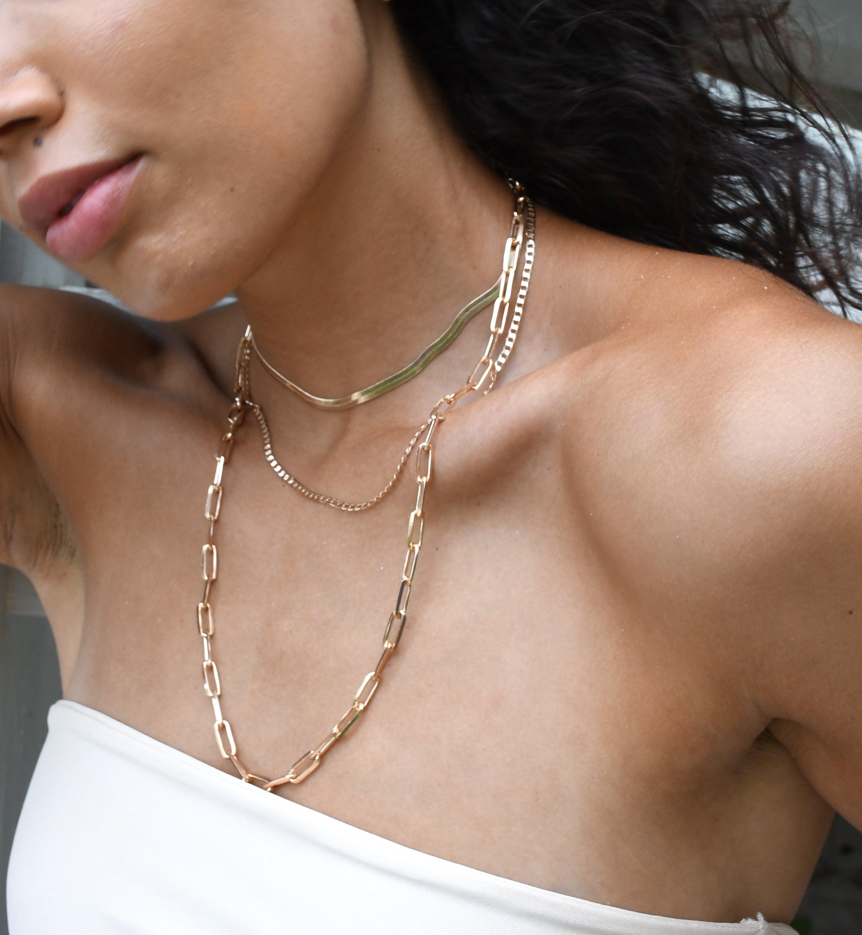 Views & Co. Aires Necklace Set