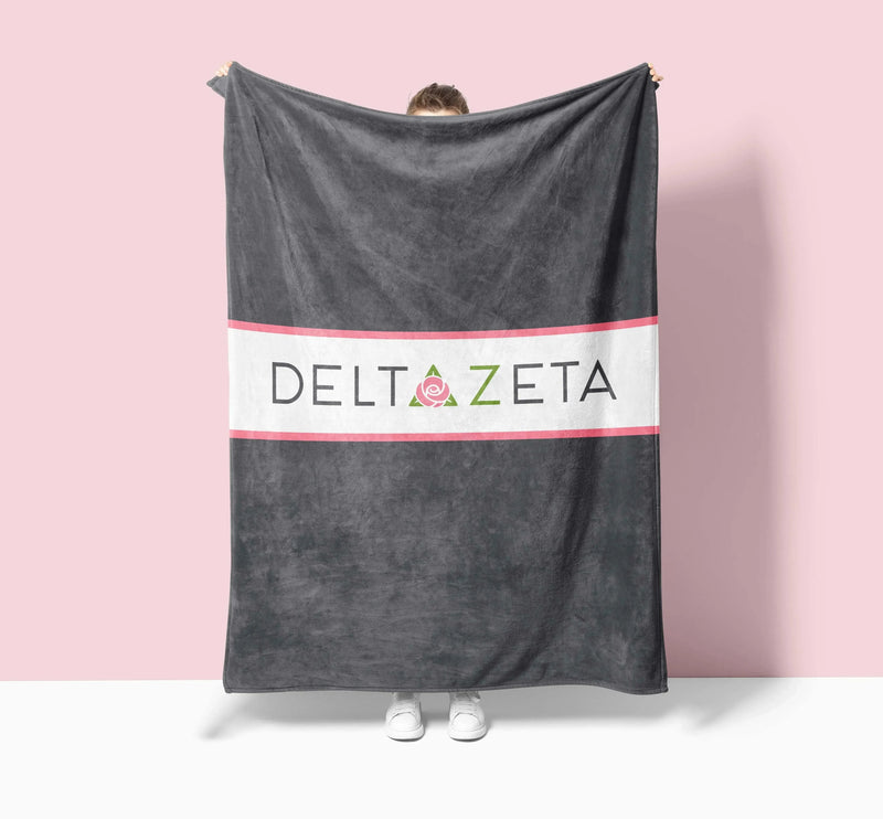 Delta Zeta XL 60x80 Traditional Sherpa Throw Blanket