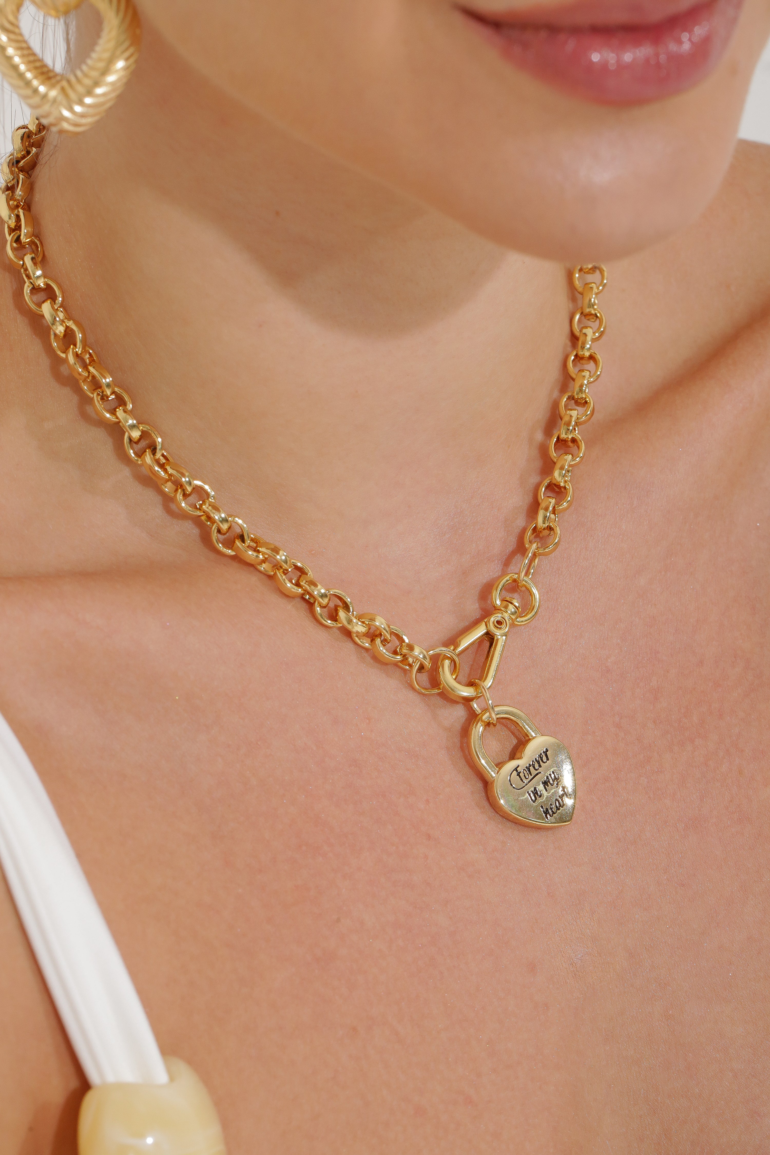 Views & Co. Endless Love Necklace