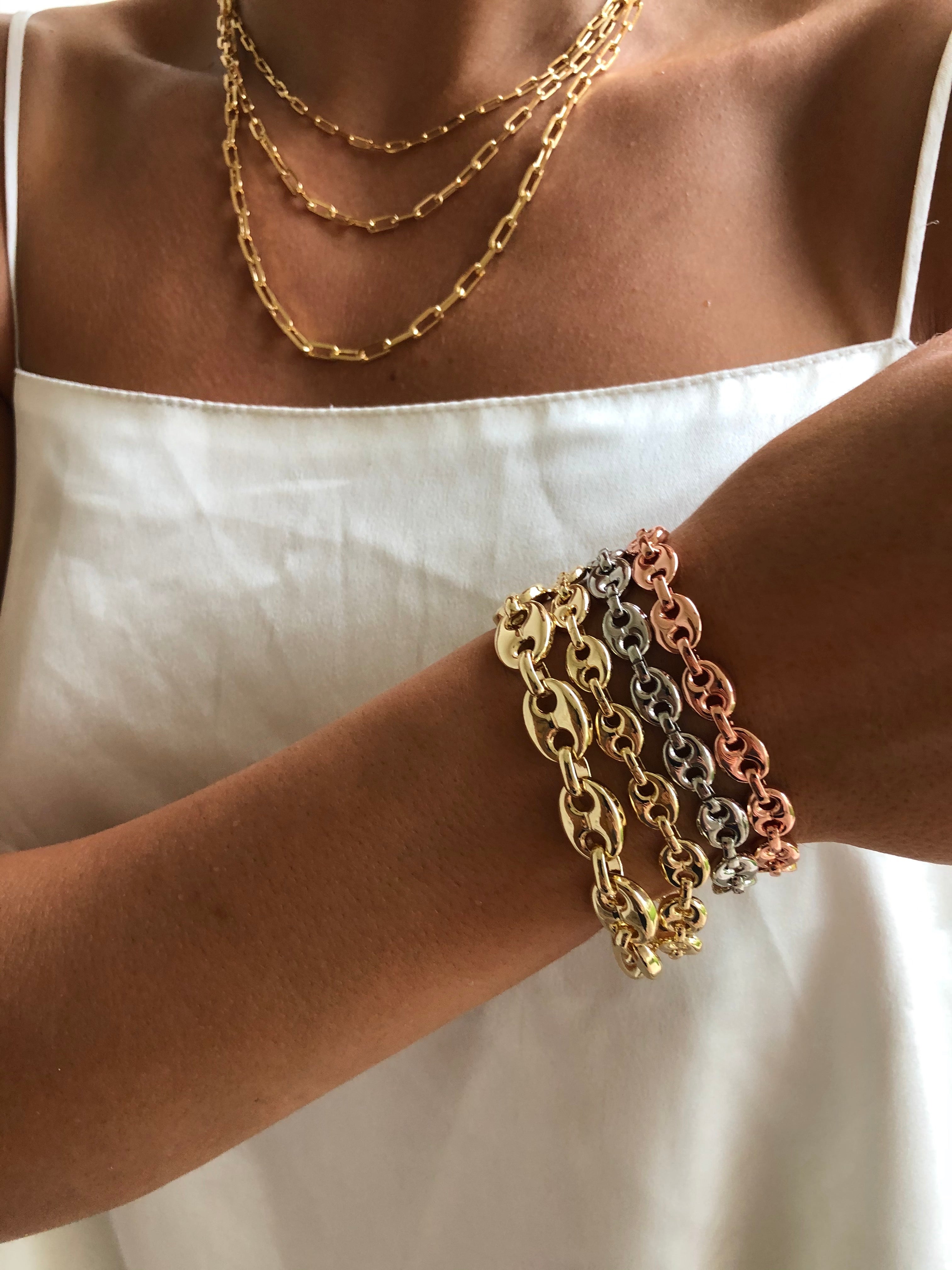 Views & Co. Puff Bracelet