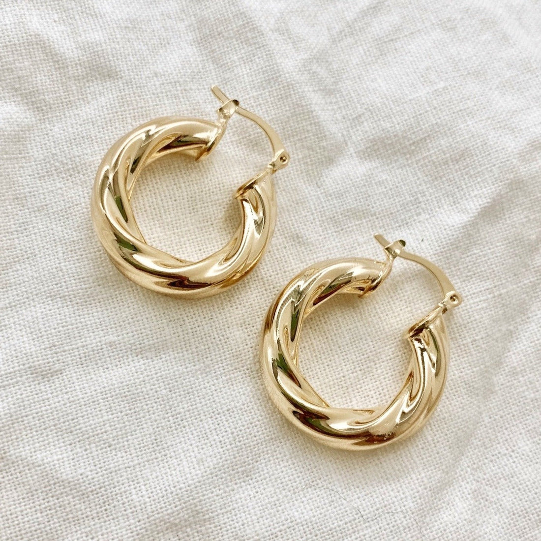 Views & Co. Gold Twist Hoop Earrings
