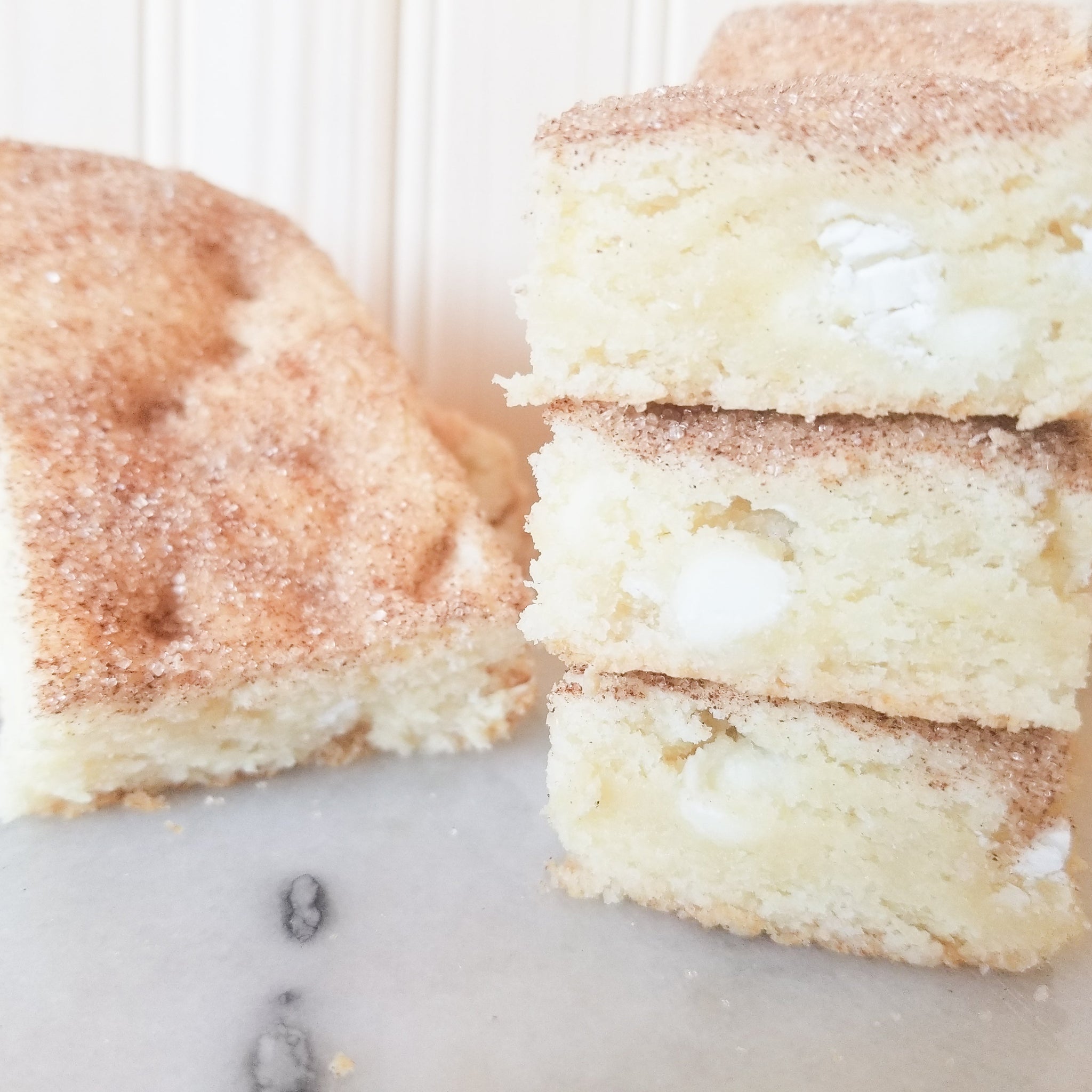 White Chocolate Snickerdoodle Blondies