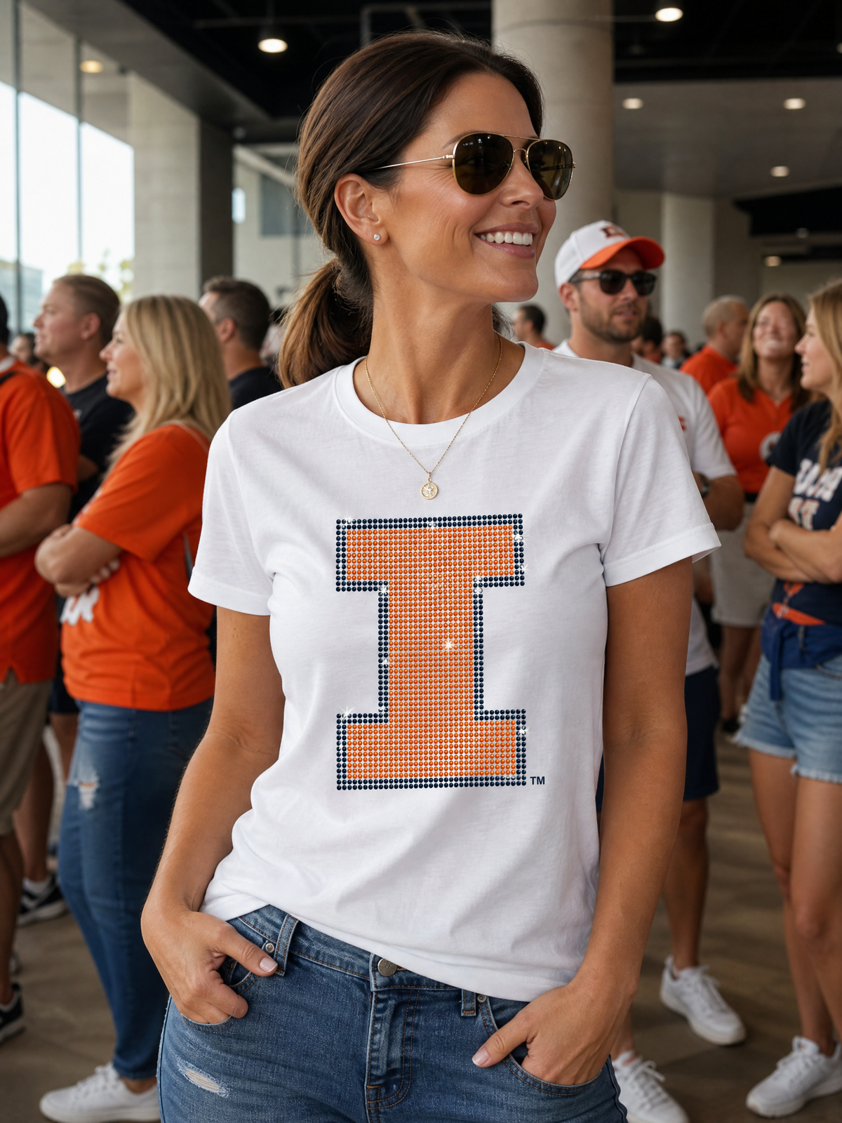 University of Illinois I White Crewneck Short Sleeve T-Shirt