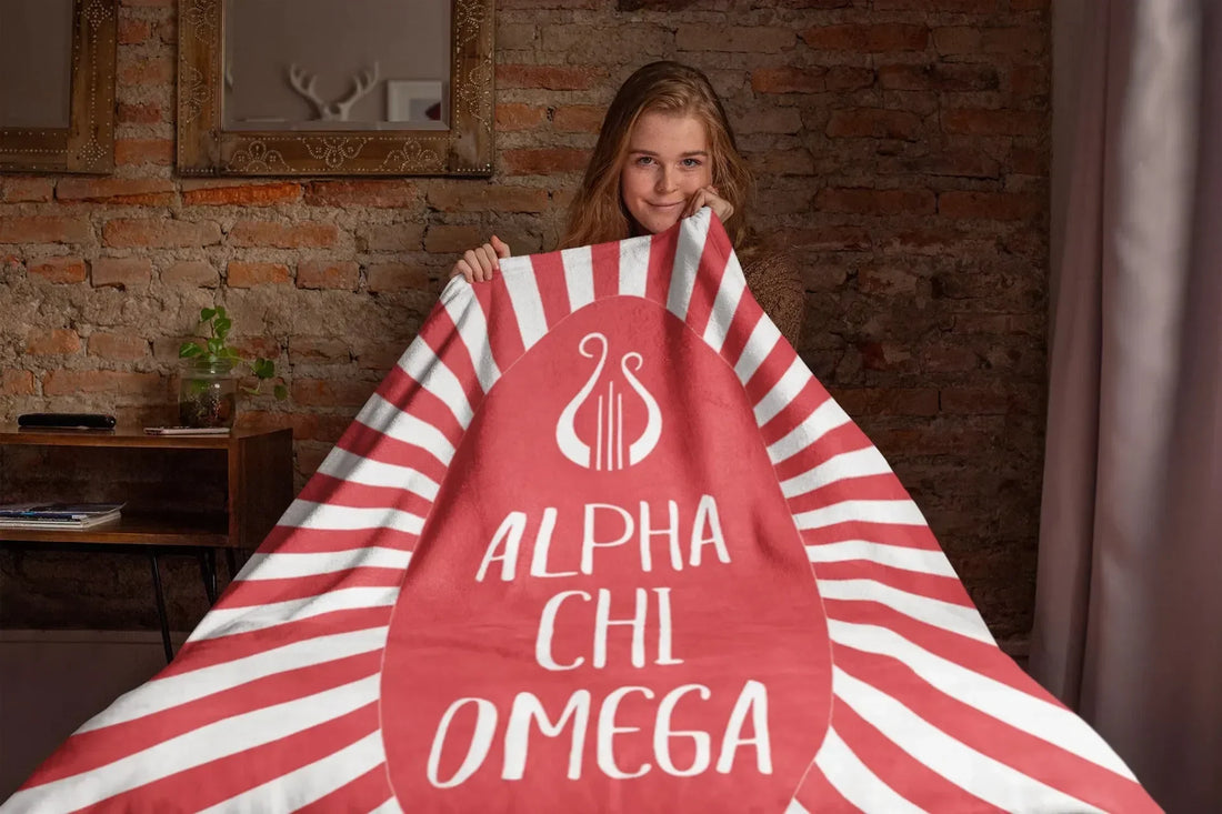 Alpha Chi Omega XL 60x80 Sherpa Throw Blanket - Starburst