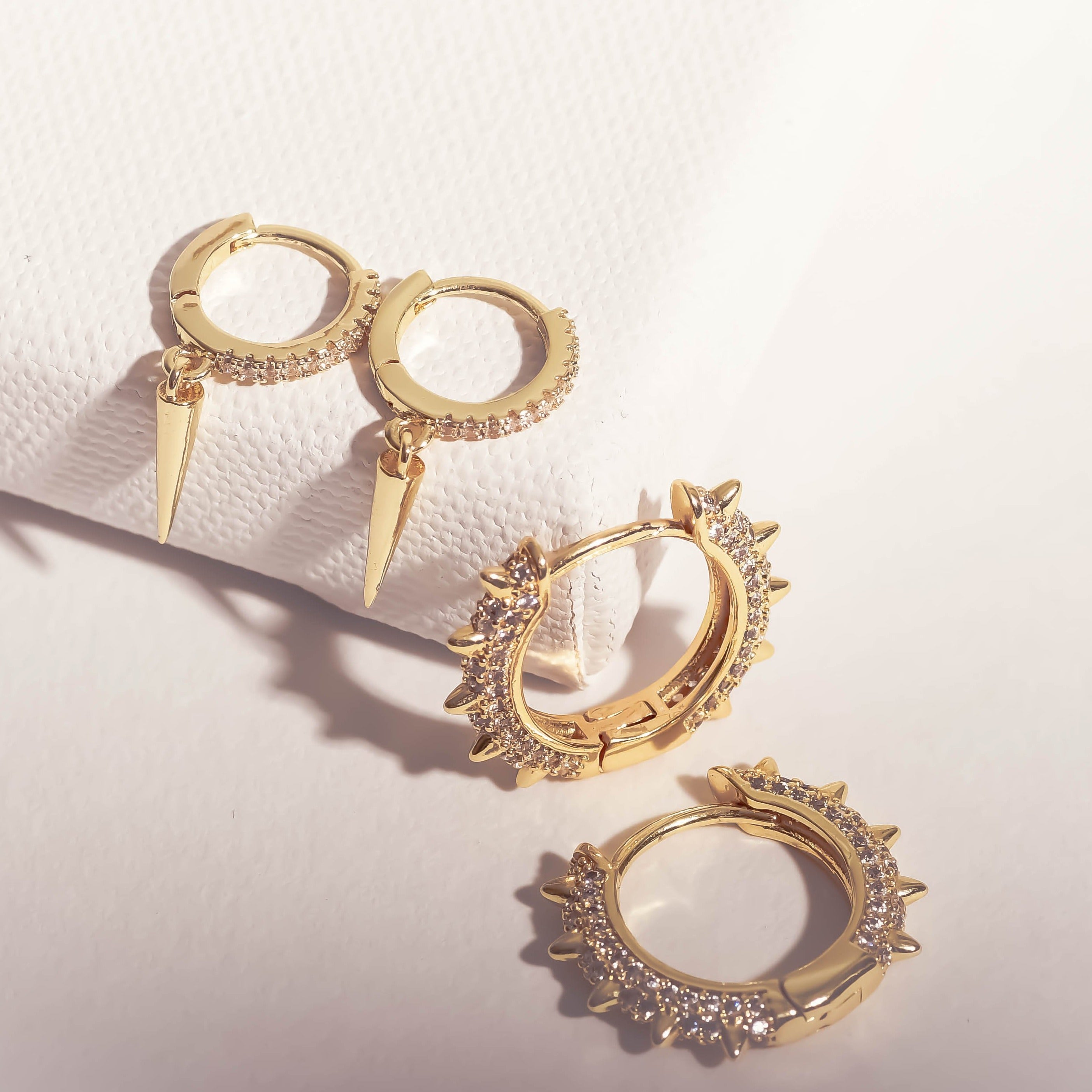 Views & Co. Miss Spike Earrings
