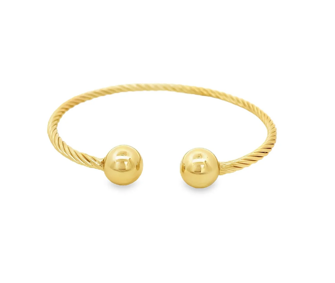 Views & Co. Pointe Bracelet