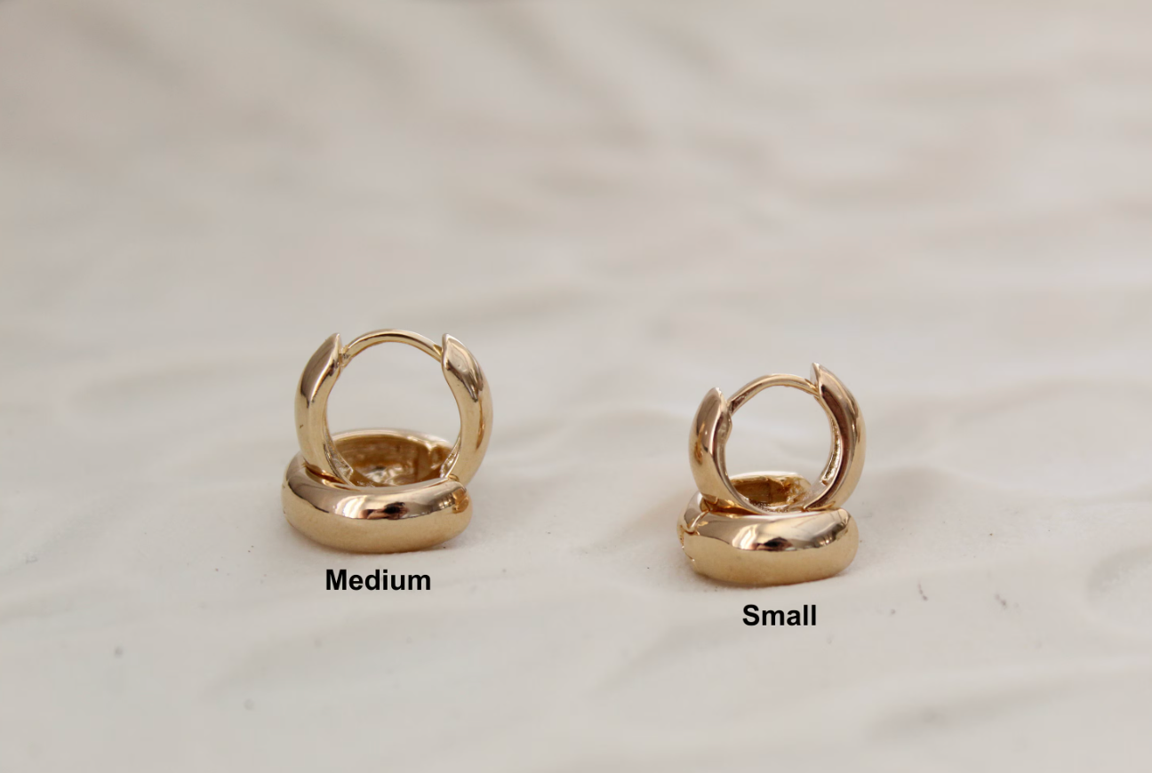 Views & Co. Tiny Plain Minimalistic and Simple Huggie Earrings