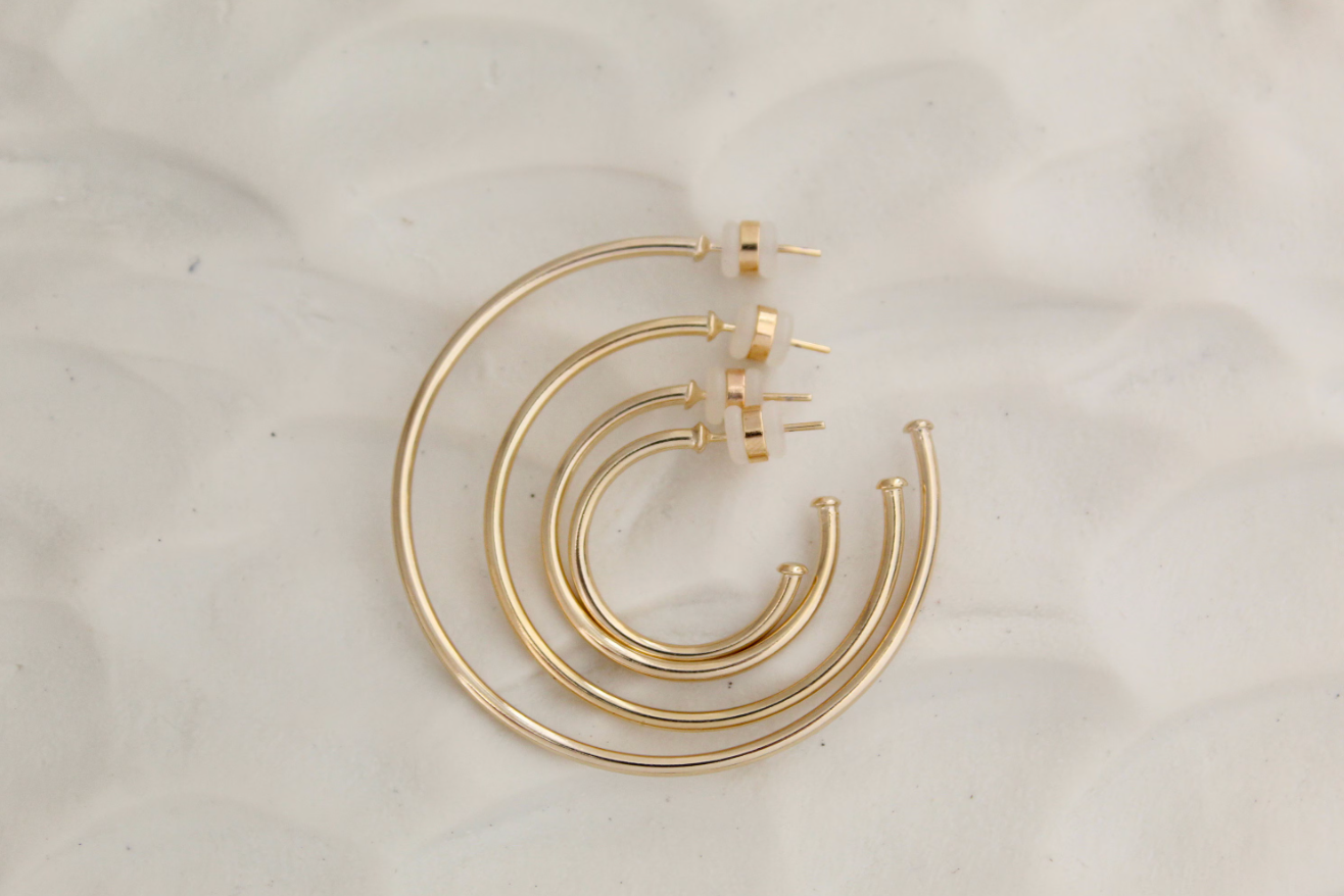 Views & Co. Thin Plain Light Hoop Minimalist Earrings