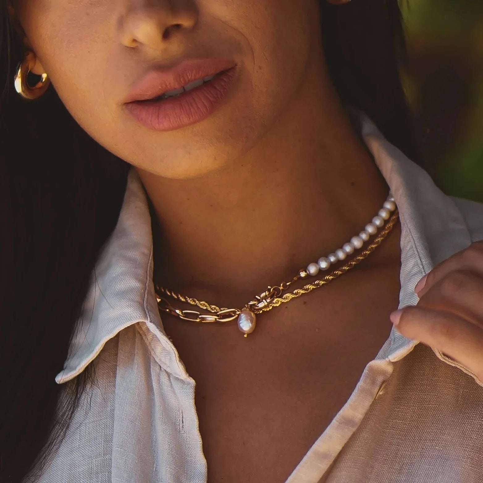 Views & Co. Garnet Pearl Necklace